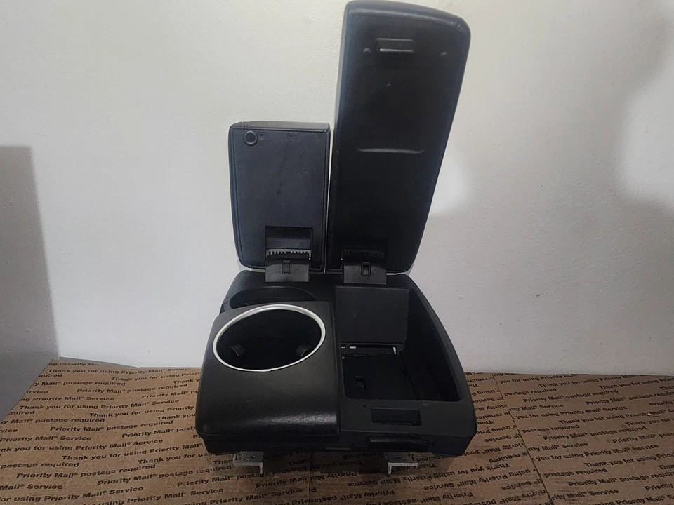 2007-2015 Audi Q7 Center Console Armrest Cup Holder Assembly Black OEM 4L0864207 - Image 3 of 4