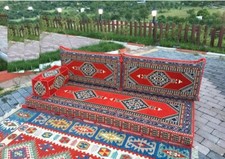 Nathan Fillion Autographs Confirmed for Castle Seasons 1 and 2 Trading Cards 24