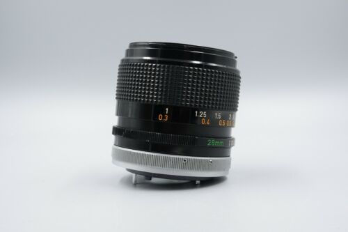 Canon FD 28mm f2 S.S.C. - Picture 2 of 12
