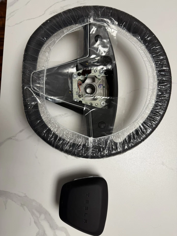 2023-24 Tesla модель X/S круглое колесо с рожком новая версия - Изображение 4 из 4