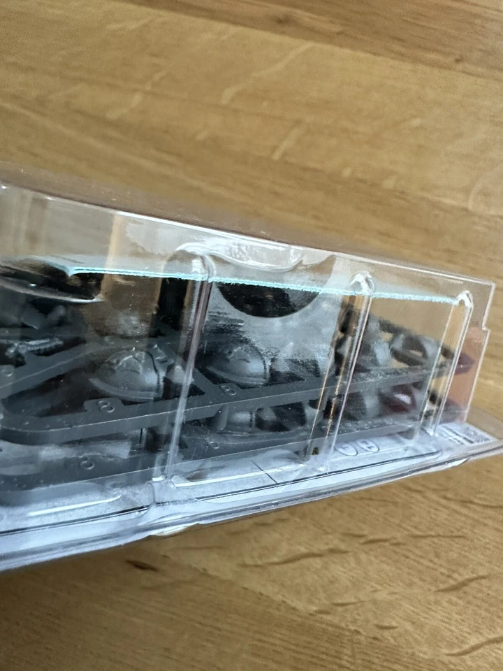 Warhammer 40k Raven Guard Primaris Upgrades And Transfers - Photo 4/4