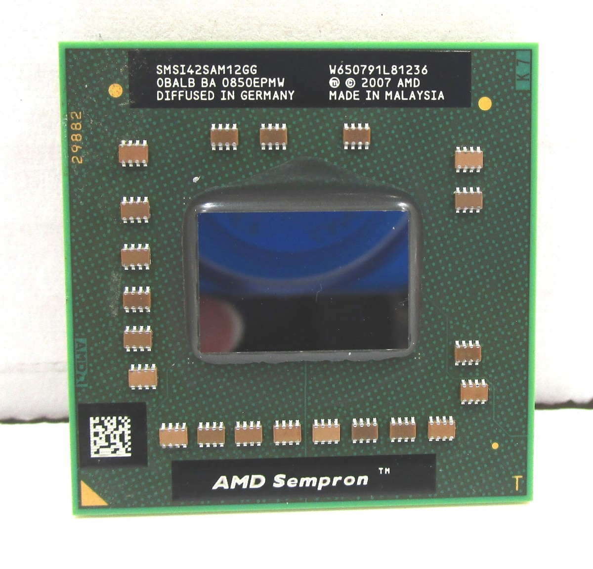 Processeur Mobile AMD Sempron 3500+ 1.8 GHz, 512 KB L2 Cache Hp C Presario F565la Processeur Mobile AMD Sempron 3500+ 1.8 GHz, 512 KB L2 Cache Hp C Presario F565la