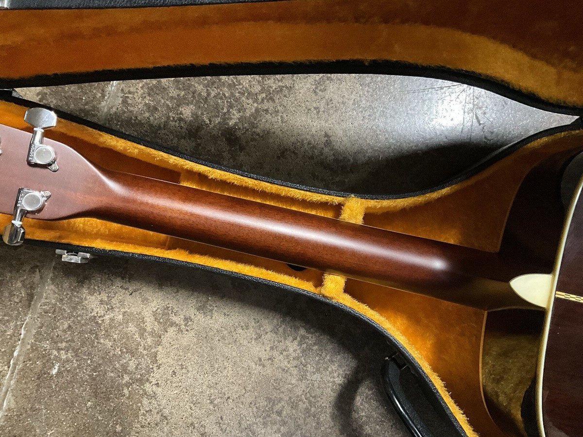 Morris MF-40 (copy Martin 00-28) acoustic guitar made in Japan