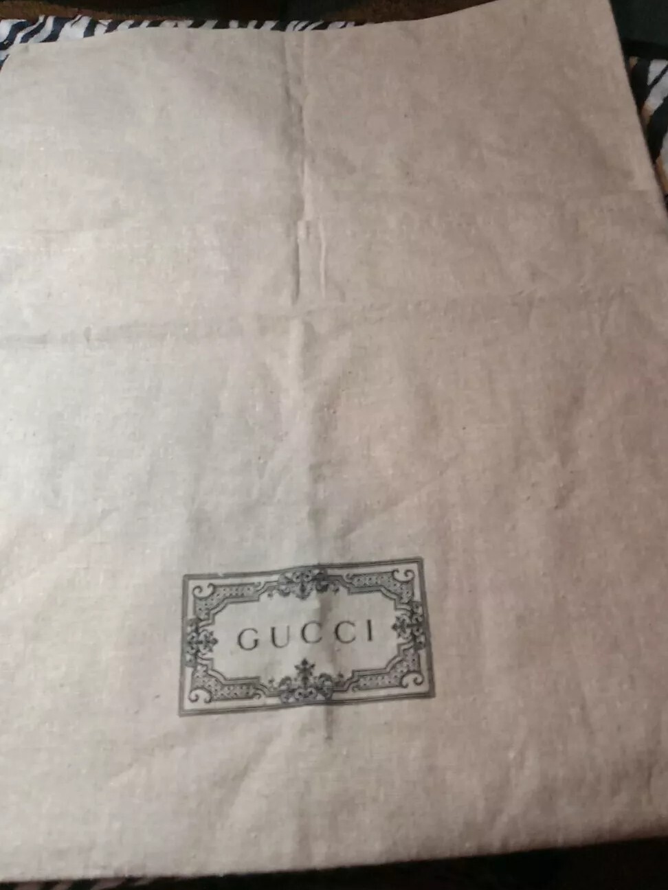 Authentic GUCCI  Medium-sized Envelope Bag  - Bei… - image 3