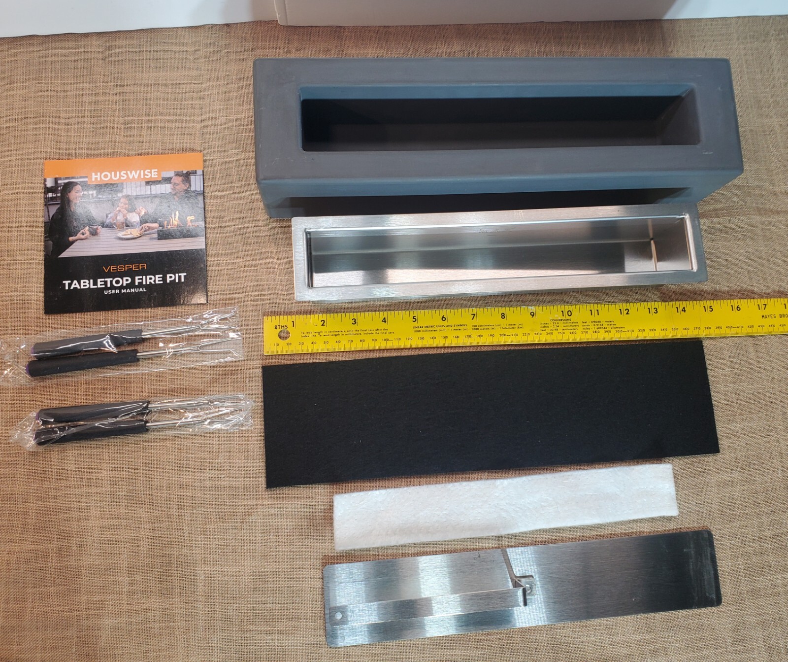 Houswise Vesper Tabletop Fire Pit With Marshmellow Forks