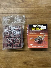 1985 Tomy Robo Strux 5250 Sekta Motorized Robot NIB Rare!