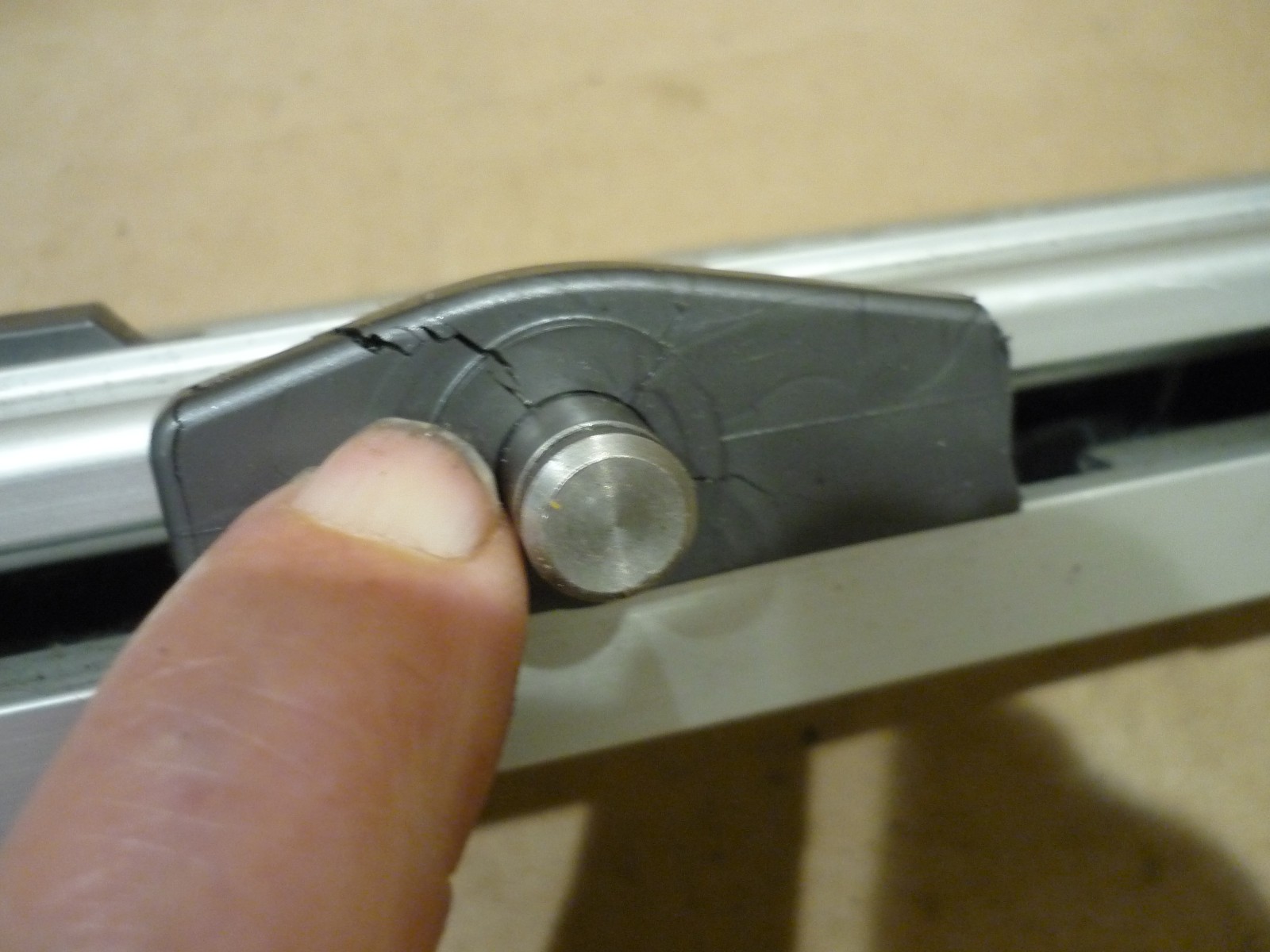 Ferrari California Left Convertible top latch P/N 82973500