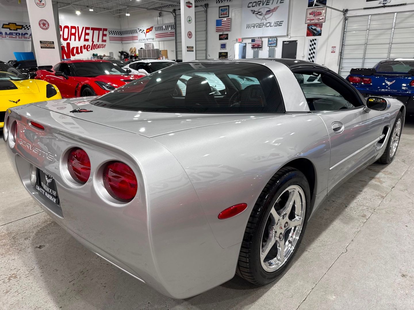 2004 [67U] Machine Silver Chevrolet Corvette   | C5 Corvette Photo 6
