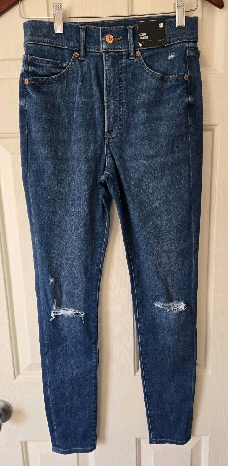 Womens Size 4r Dark Wash Skinny High Rise Ripped Knees