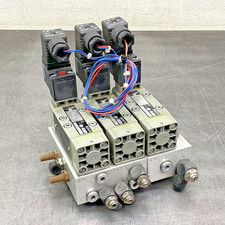 Bosch Directional Control Valve Unit 0-820-024-002 1-824-210-223 1-825-503-130