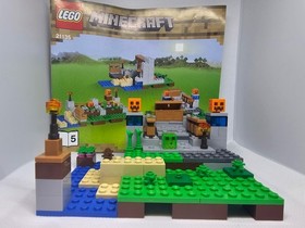 LEGO Minecraft 21135 The Crafting Box 2.0 717pcs Complete Set No Box (2017)