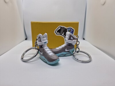 Nike Air Mags Schlüsselanhänger Paar und Box