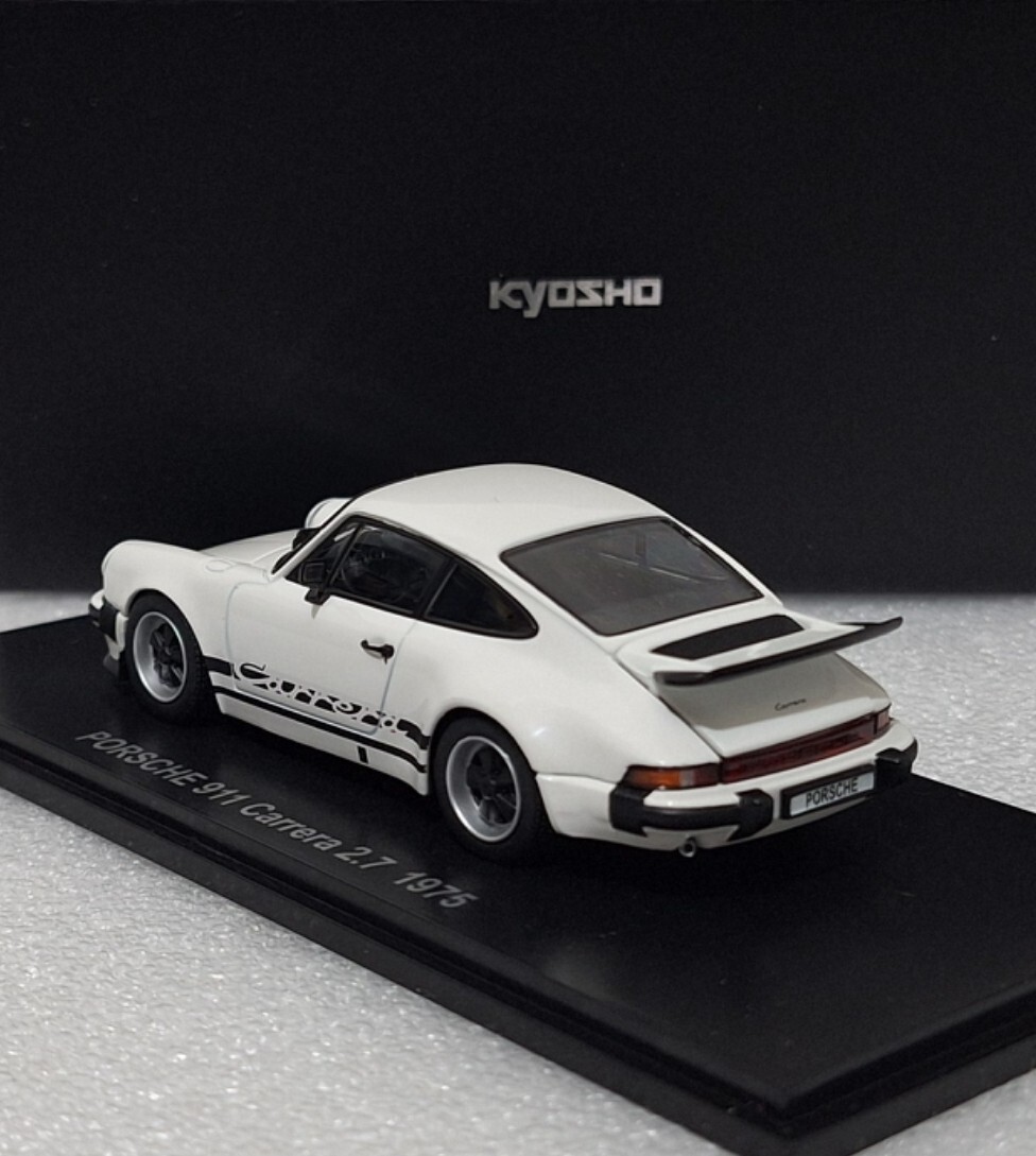 Porsche 911 (901) Carrera 2.7 1975 White 1:43 Kyosho 05521W