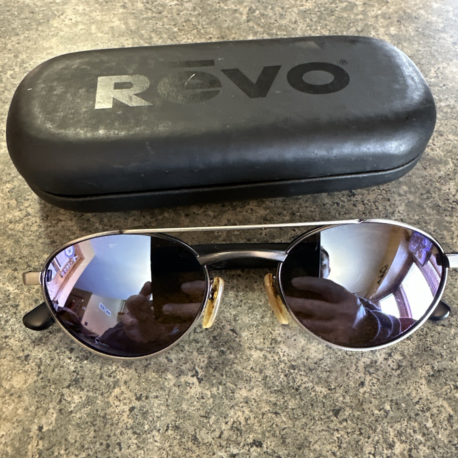 VTG Revo 1130 011 Stealth Mirror H20 Sunglasses Unisex Mirrored Steel VINTAGE Revo 1124 001 Executive Blue Mirror Sunglasses  main image 2