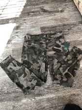 Wild Fable Womens L High Rise active wear Leggings Yoga Pants Green Camo NWT