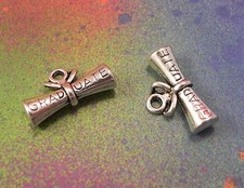 20 Graduate Diploma Class Charm Graduation Scroll Charms 3D Pendant 2019 2020 21