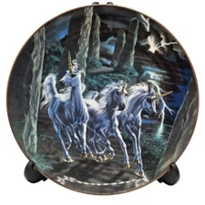 Royal Doulton Collector Plate “Power Of The Unicorns” Sue Dawe Ltd. Edition