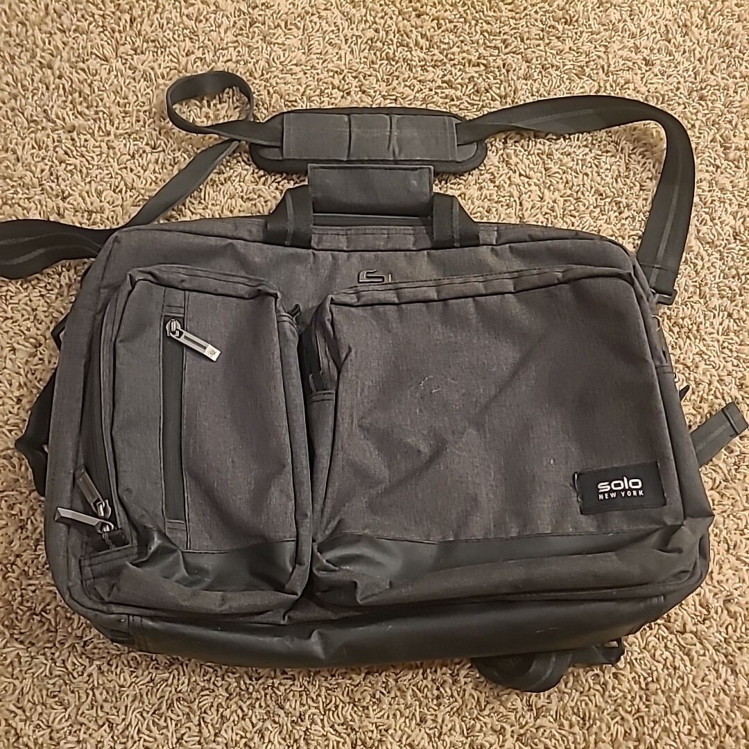 Solo New York Duane Gray Hybrid Laptop Backpack/Crossbody Briefcase  Bag