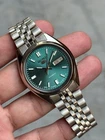 Seiko 5 Automatic Mens Vintage Wrist Watch Day Date Stainless Steel Japan