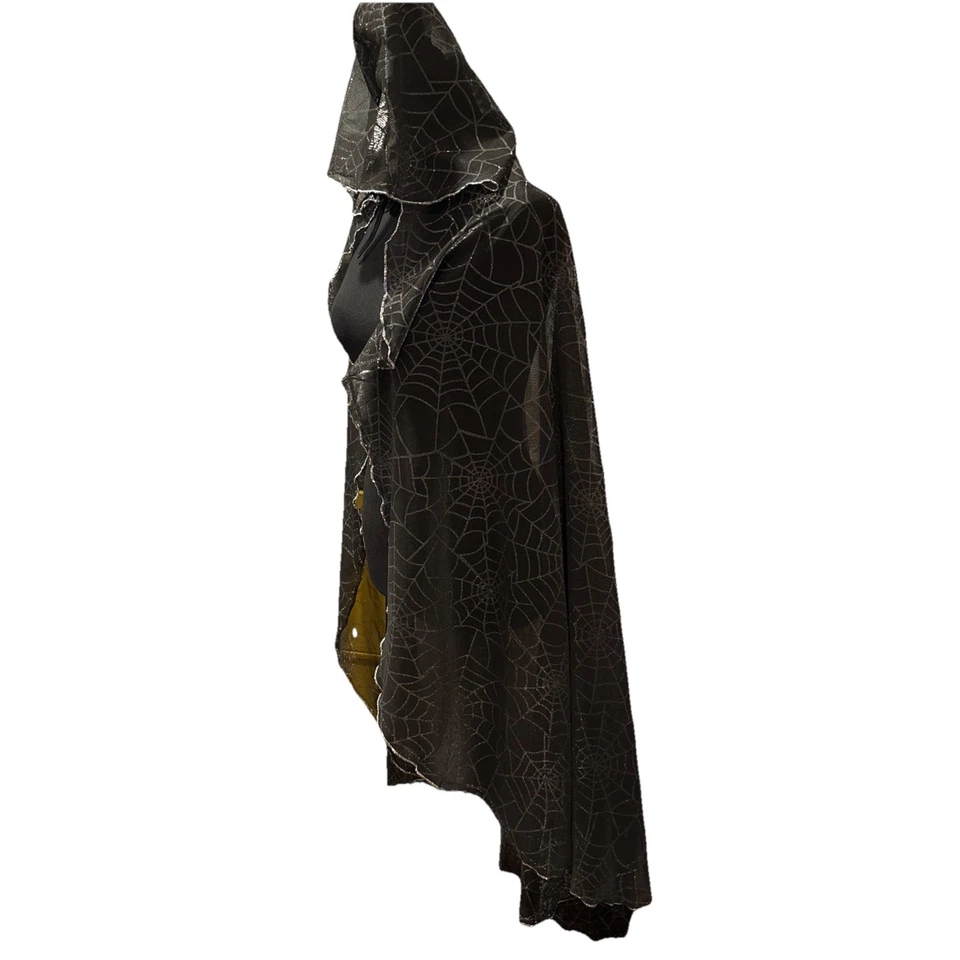 Плащ паутина с капюшоном 60 дюймов Fun World Halloween черный металлик серебристый для взрослых - Изображение 2 из 4