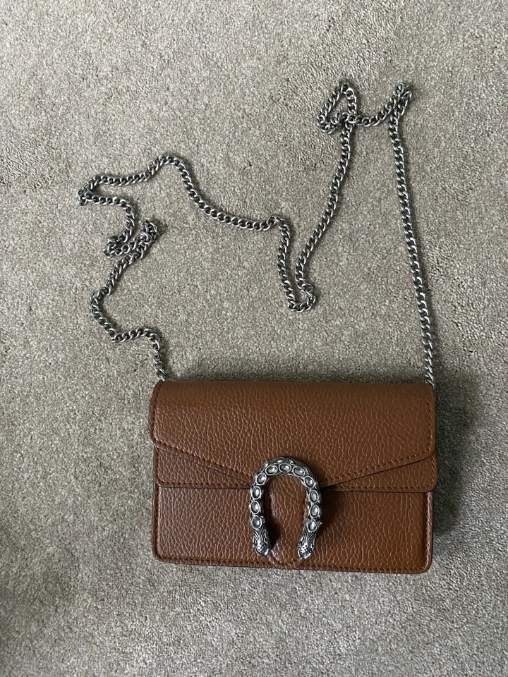 Gucci Dionysus Super Mini Bag in brown pebbled leather - Image 3 of 4