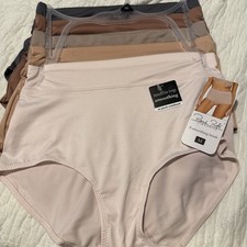 Rene Rofe Lingerie Women  s 5 Pair Briefs Panties Size Medium Smoothing Underwear