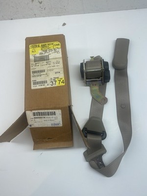 GM 88899019 driver side retractable seat  belt 2000-2005 Regal Century Intrigue
