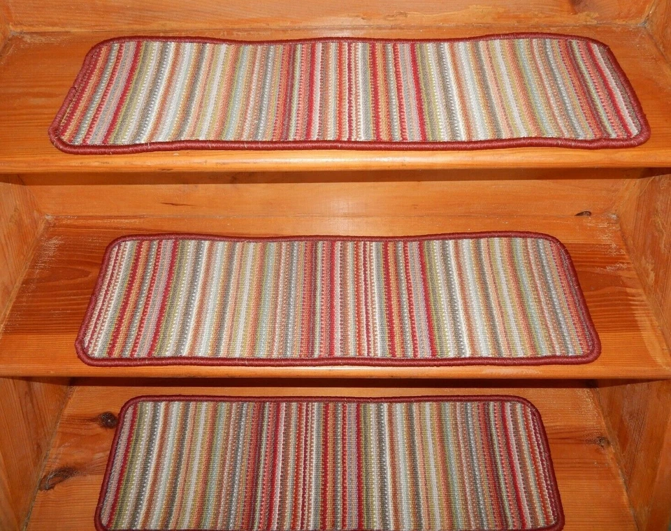 Alfombra 100 % lana 15 pasos 9" x 29,1/2'' + 1 aterrizaje 29" x 30" peldaños de escalera Foto 2 de 4