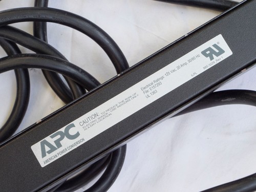 APC Basic Rack PDU Rackmount Power Strip AP9551 - Picture 12 of 19