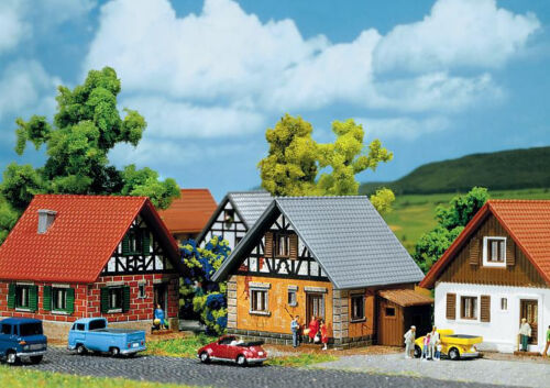 Faller 130702 H0 Reihenhäuser Beethovenstraße 2x | eBay