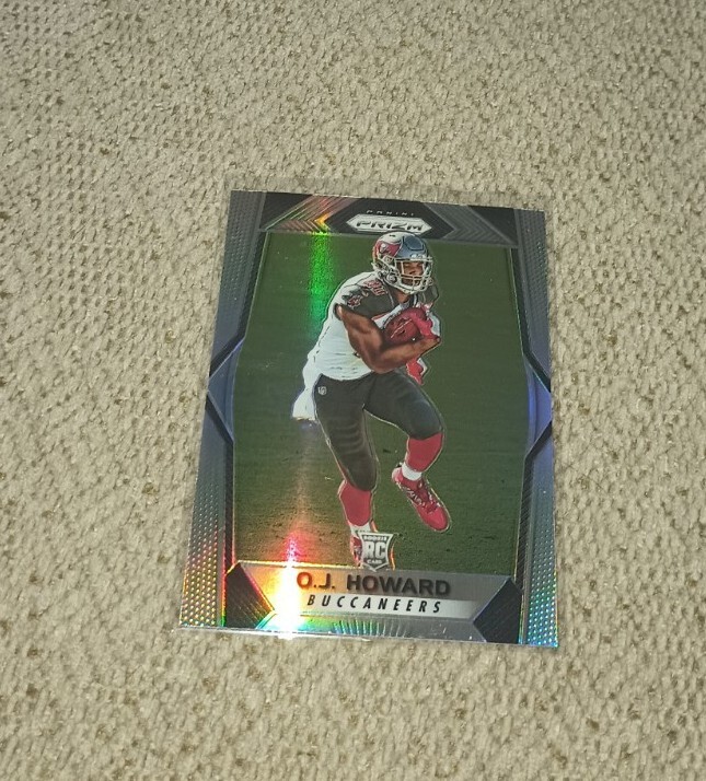 2017 O.J. OJ HOWARD PANINI PRIZM SILVER RC (BUCCANEERS)