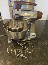 VINTAGE SUNBEAM DELUXE MIXMASTER 12 SPEED MIXER CHROME MCM Tested Works Perfect