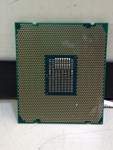 INTEL XEON W-2145 W-SERIES 3.7GHz 11MB 8 Core LGA2066 CPU PROCESSOR -SR3LQ - Photo 2/3