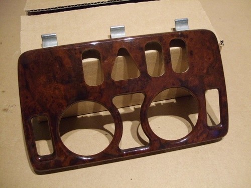 Mercedes CLK W208 Elegance Holzblende Holzverkleidung Verkleidung Mittelkonsole