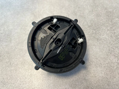 BMW 7-Series E65 E66 E67 LCI GENUINE Mirror Motor Actuator Right 67137191413