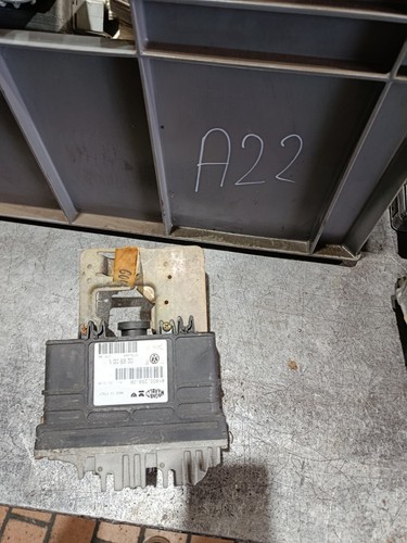 VW Golf 3 III 1H 1.4 Motorsteuergerät ECU 032906030N Motorsteuergerät 6160025609