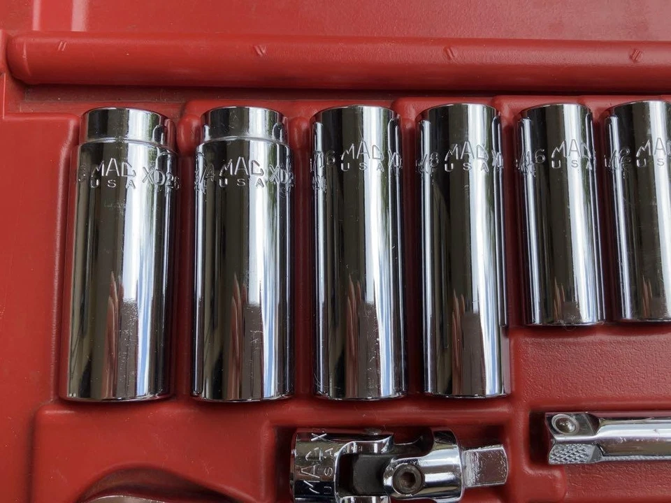 MAC TOOLS 3/8″ Ratchet Set 16-Piece Inch Socket Set Professional Mechanic Tools - Image 3 of 4