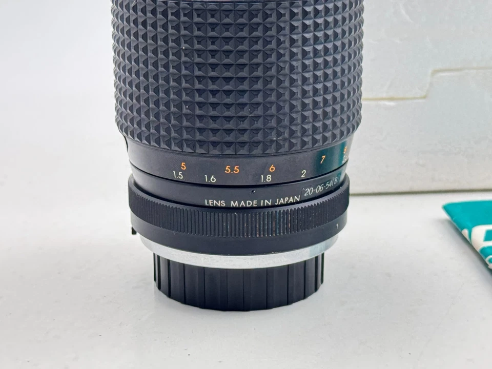 Vintage Minolta Mount Focal 135mm f/2.8 Telephoto Lens – Multi-Coated w/ Box - Image 2 of 4