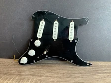 Used Fender Custom Shop Pickups-Loaded Stratocaster Pickguard w/ Vintage wiring