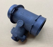 ORIGINAL Mercedes W124 C124 W202 C-Klasse 220 M111 Luftmassenmesser 0000940048