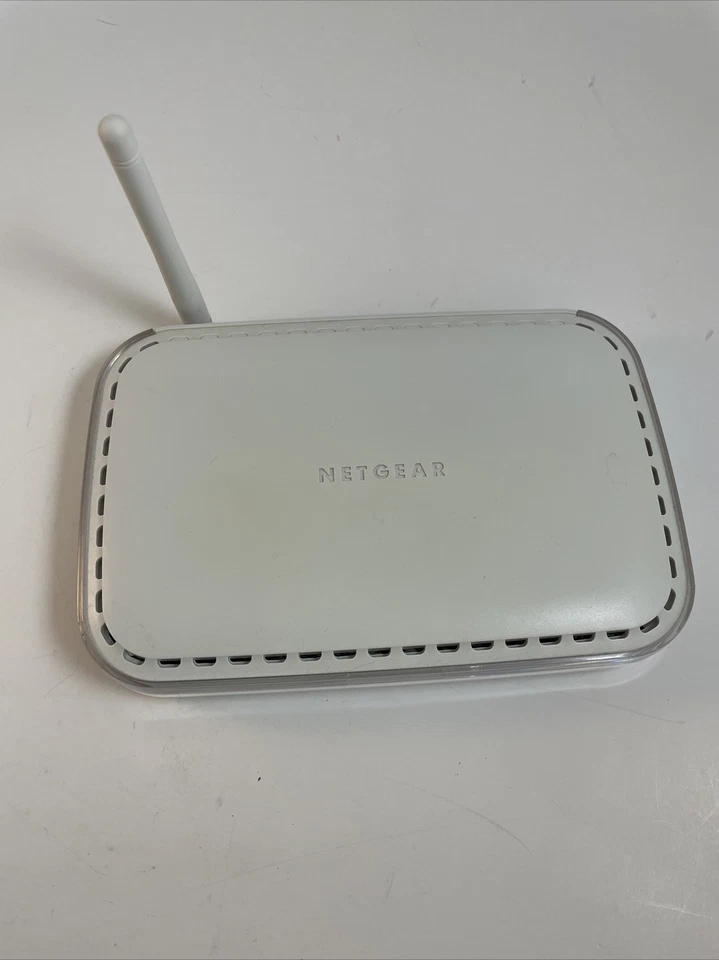 Netgear WGR614 54 Mbps 4-Port 10/100 Wireless G Router - Image 2 of 4