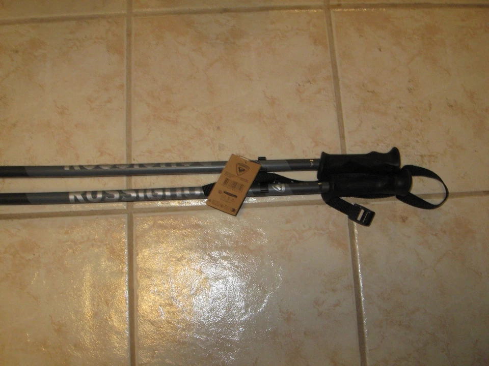 NUEVOS BASTONES DE ESQUÍ ROSSIGNOL Tactic All-Mountain - GRIS/NEGRO 125CM Foto 2 de 3