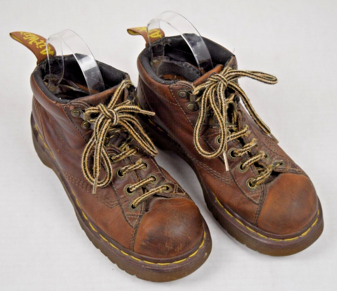 Doc Martens VTG 80s Brown Leather AirWair Soles Bouncing