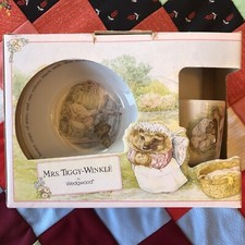 VTG 1992 Mrs. Tiggy-Winkle by Wedgewood Boxed 3pc Nursery Set Cup Mug Bowl Plate