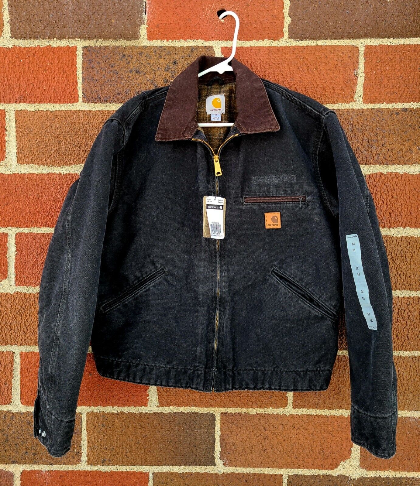 Carhartt Detroit jacket DKB size M