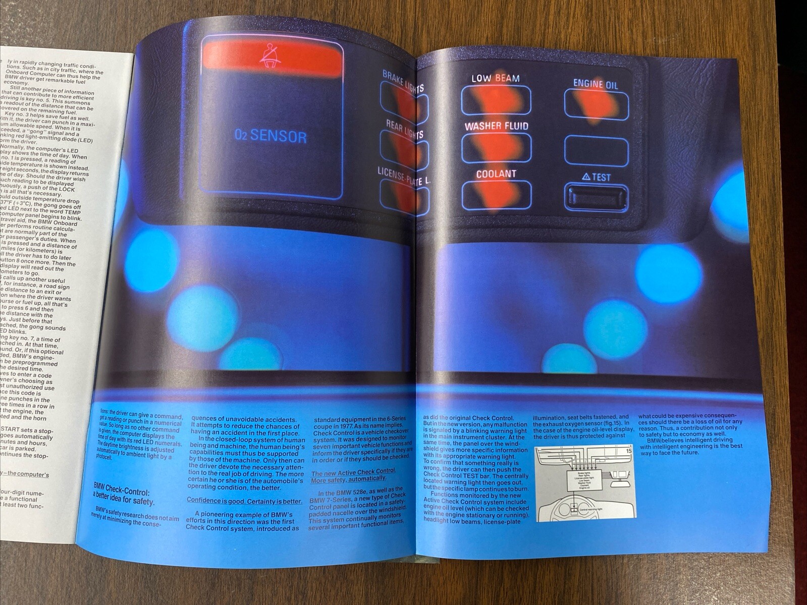 RARE 1981 BMW Bavarian Motor Works Sales Brochure Catalog 14 Pages