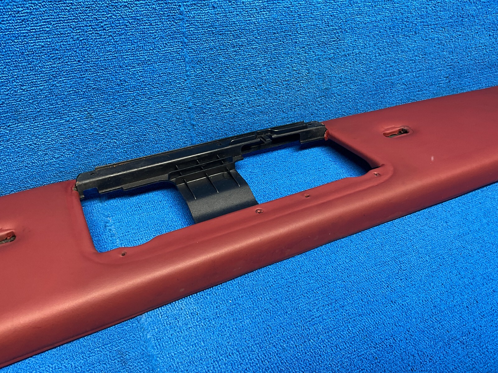 2006-2011 BENTLEY CONTINENTAL GTC FRONT OVERHEAD ROOF TRIM MOLDING PANEL RED OEM