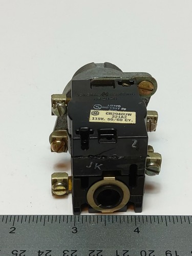 GE CR294OUW221C2 RESISTENTE HERMÉTICO ILUMINADO (NUEVO) - Imagen 9 de 10