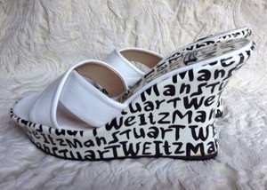 stuart weitzman black wedges