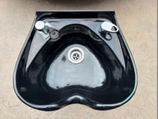 Belvedere 3100 Cameo Black Porcelain Shampoo Bowl w/Fixture & Vacuum Breaker